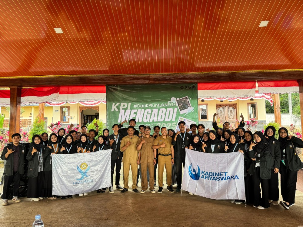 Pembukaan Program KPI Mengabdi HMP KPI UIN Sunan Ampel Surabaya di Desa Selorejo
